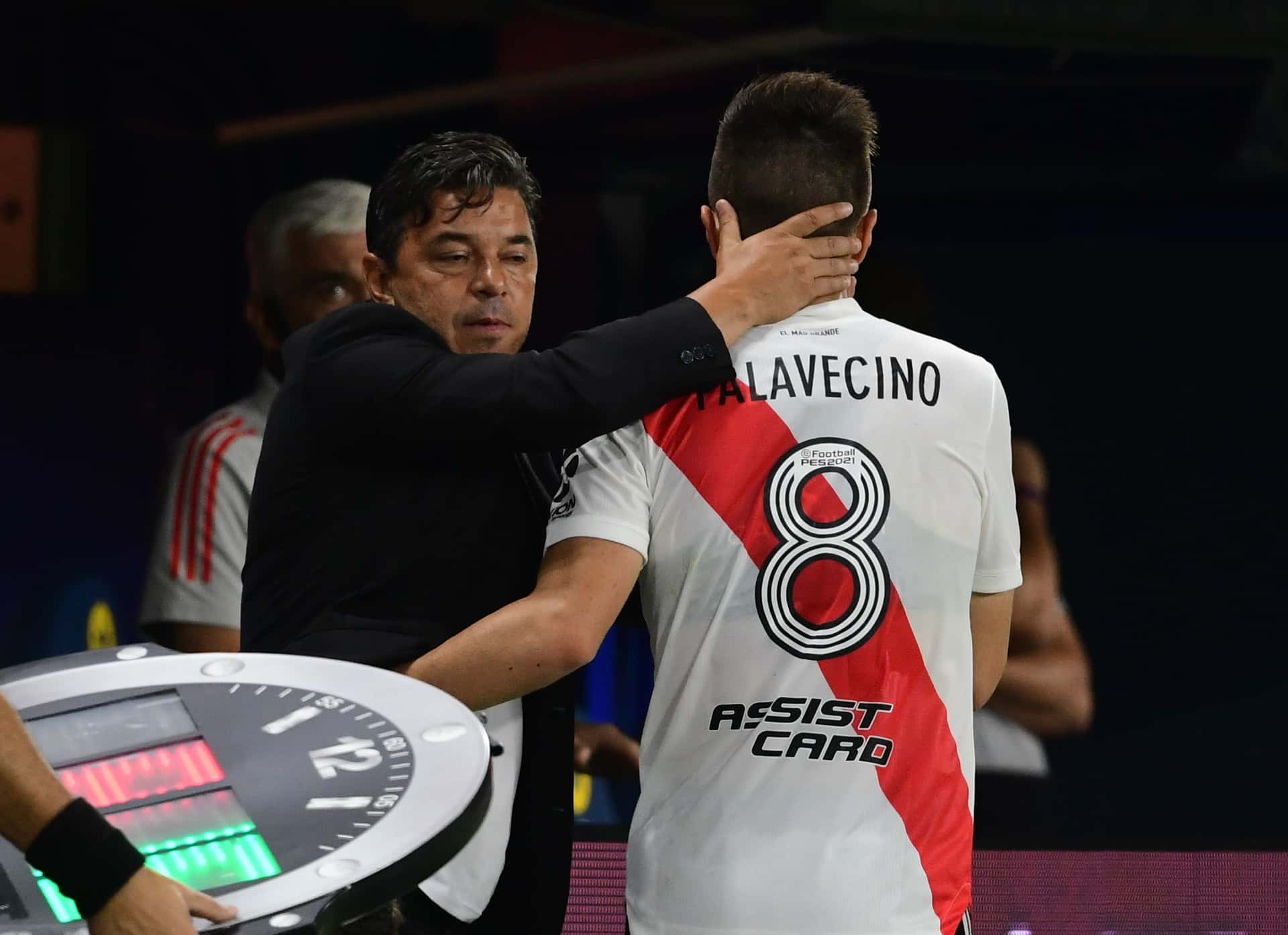 El Muñeco habló en conferencia de prensa respecto del bajo nivel del mediocampista.