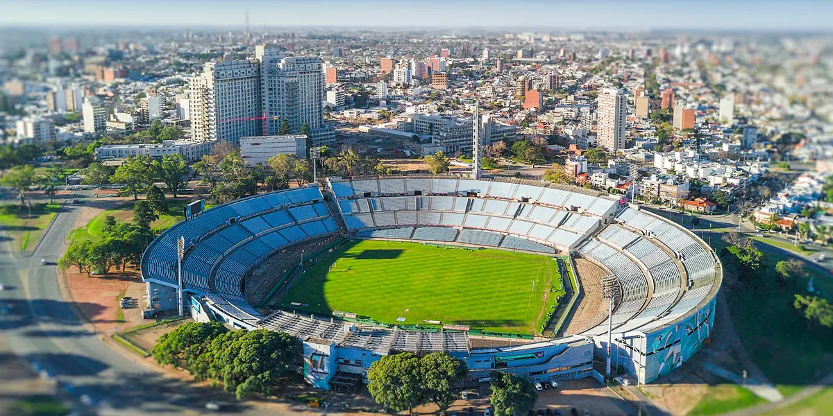 El organísmo madre del fútbol sudamericano dio a conocer los precios de las entradas para la final de Montevideo con valores que llaman realmente la atención. 