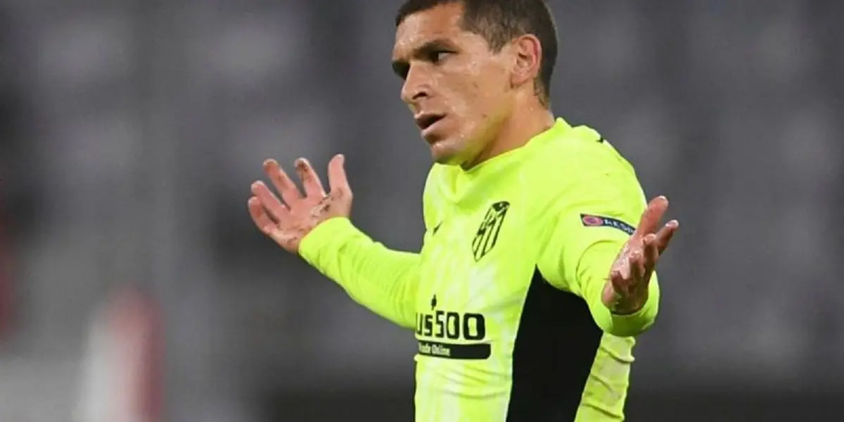 El padre del mediocampista de la Selección de Uruguay reveló el estado de las negociaciones entre el Xeneize y Arsenal de la Premier League.