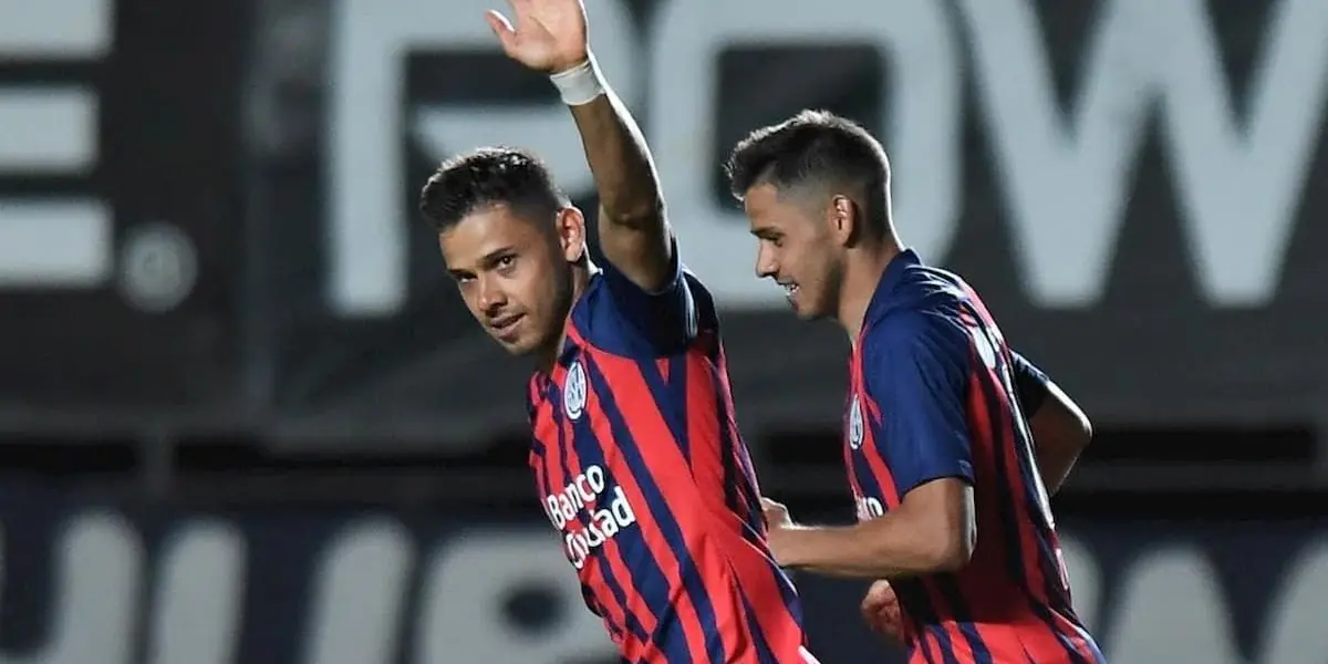 El paraguayo cerrará su llegada al Xeneie este viernes, auqnue no estará disponible para el partido del próximo domingo en cancha de Vélez ante Rosario Central.