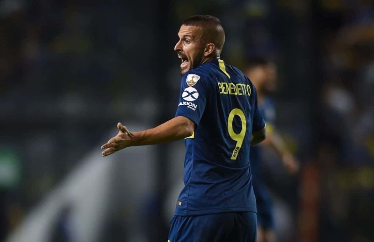 El Pipa se fue sustituido y el cambio no le pareció la mejor decisión del entrenador, más allá del flojo desempeño del delantero.