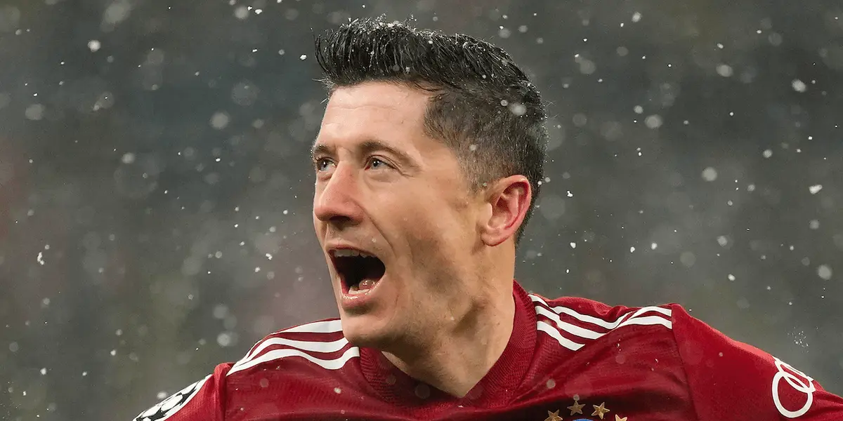 El polaco se despachó con un golazo espectacular que se llevó todos los elogios.