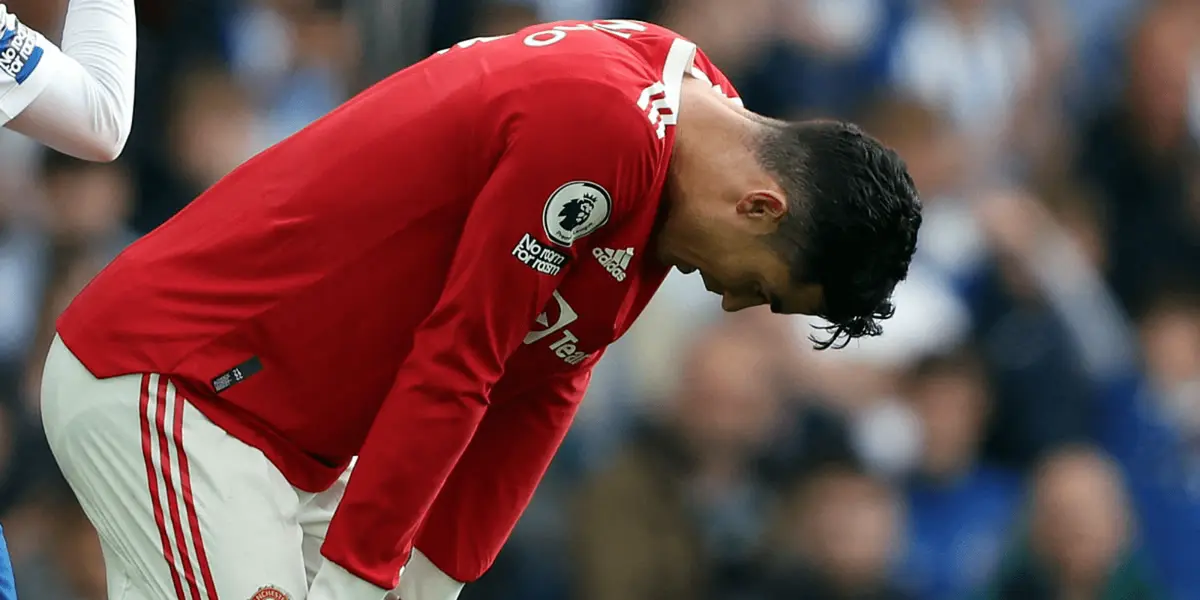 El portugués fue suplente por cuarto partido consecutivo y en las redes sociales se viralizó una imagen suya durante el calentamiento del United