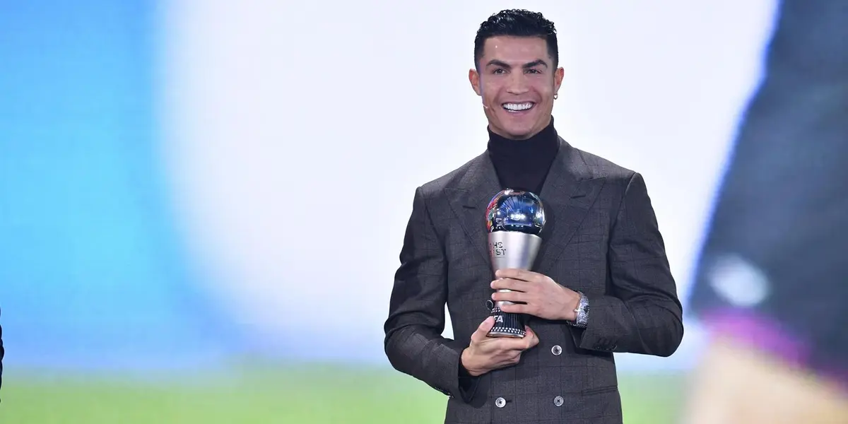 El portugués se expresó tras conseguir el Premio Especial de la FIFA a la trayectoria por su historial con la selección de su país. 