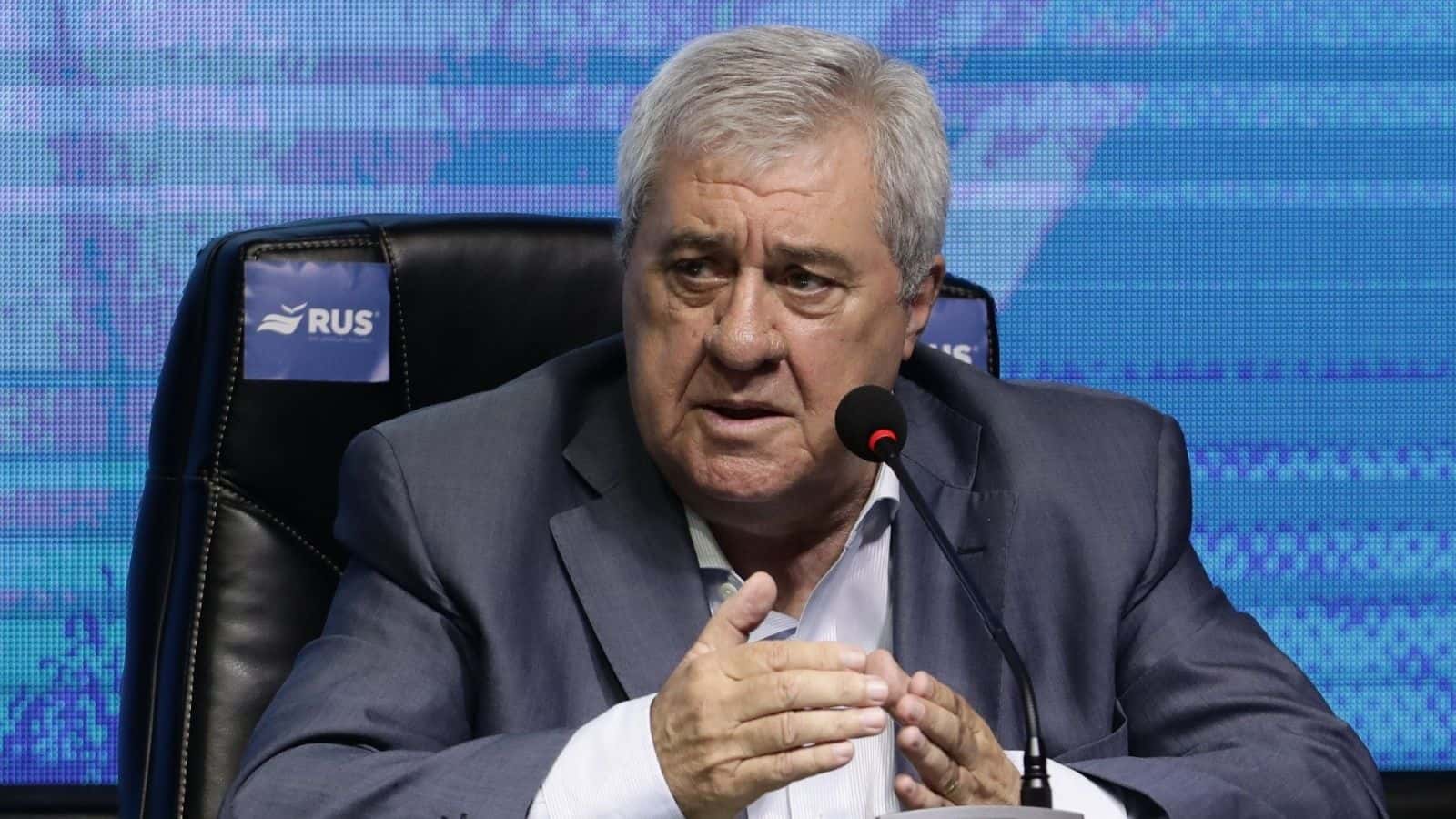 El presidente del Xeneize se refirió a la posibilidad de que los uruguayos se transformen en refuerzos.
