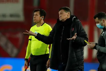 El Rojo empató 1-1 ante Santos y, tras la derrota en Brasil en el partido de ida, quedó fuera de los octavos de final.