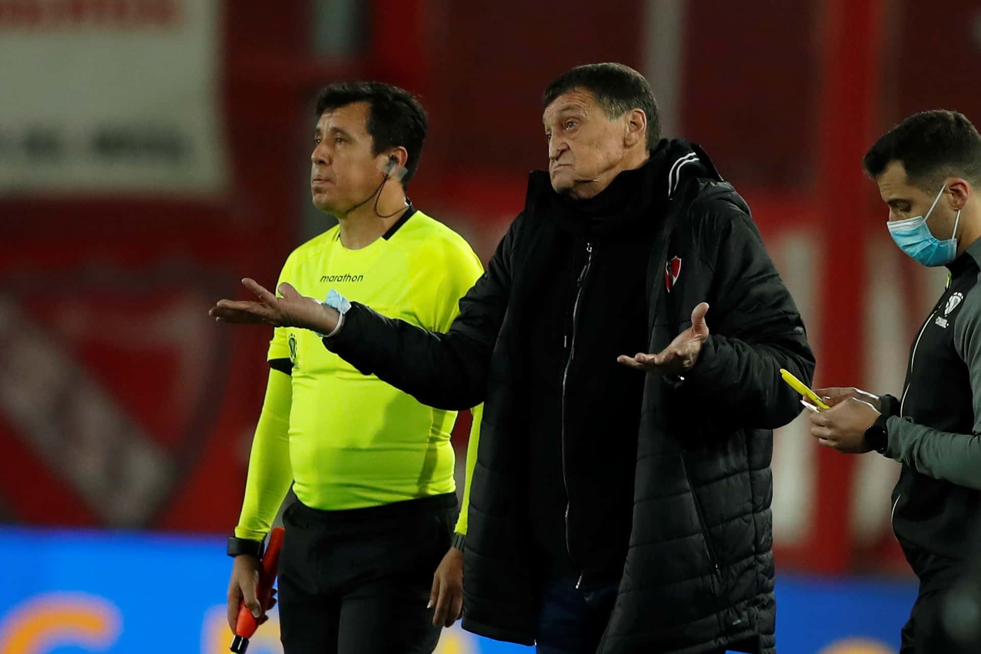 El Rojo empató 1-1 ante Santos y, tras la derrota en Brasil en el partido de ida, quedó fuera de los octavos de final.