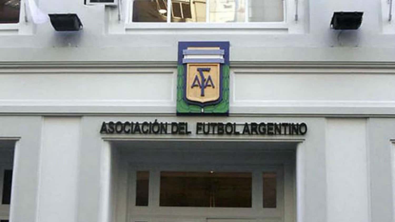 El Tribunal de Disciplina tomó una determinación tras la petición del Rojo tras el polémico penal.