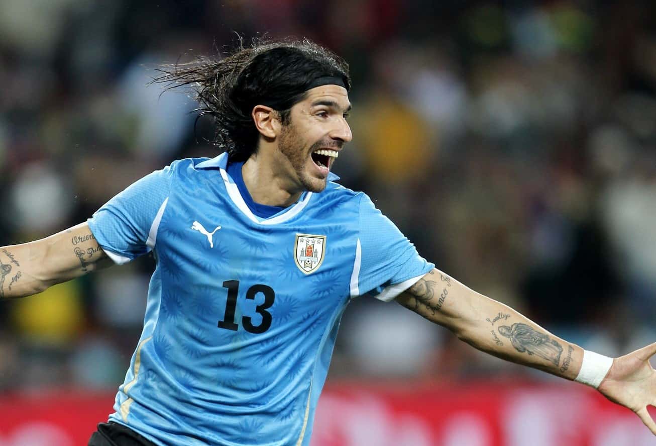 El uruguayo apoyó al colombiano luego de las críticas tras el River-Boca.