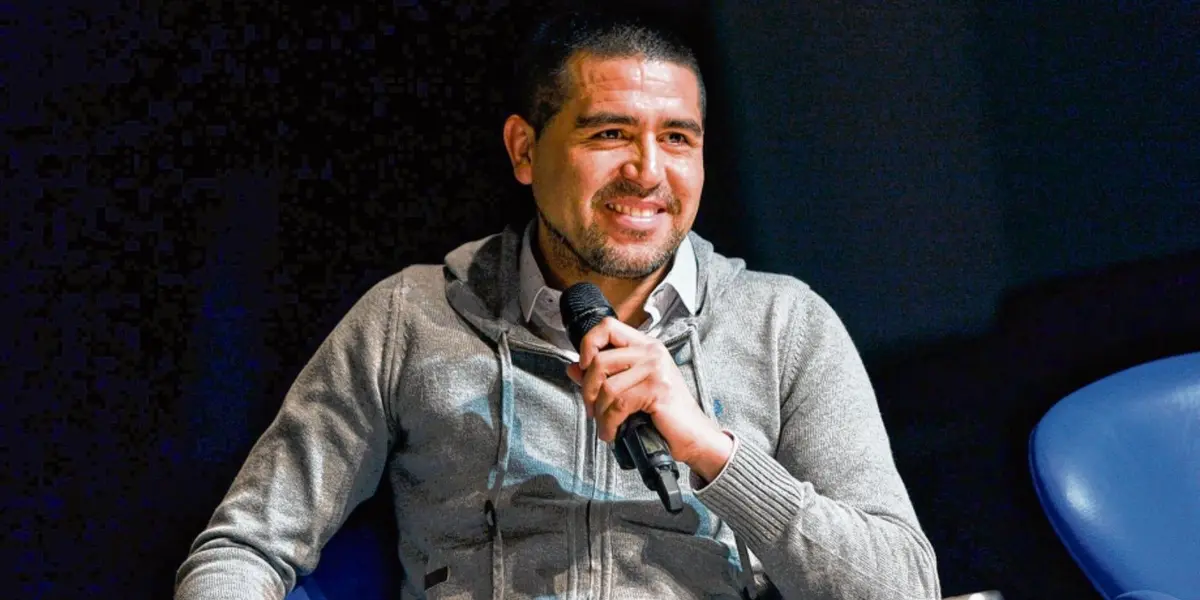 El vice presidente del Xeneize tiene su mente en el club, pero desvió un poco su vista para observar un mimo desde el Viejo Continente.