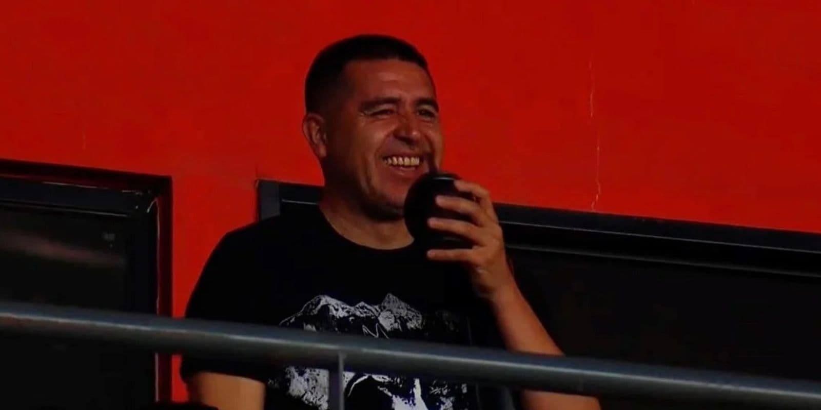 El vice presidente Xeneize quiso contar con él hace pocos meses, pero le dio la espalda y ahora fue citado por Scaloni.