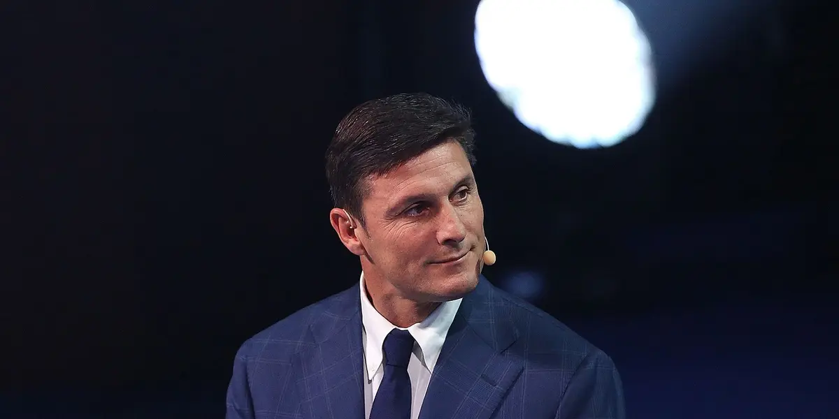 El vicepresidente del Neroazzurro aclaró que el club no irá tras el Araña y recorrió de otros temas.