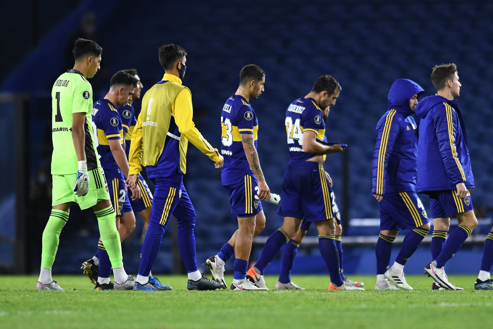 El Xeneize igualó sin goles ante Barcelona de Guayaquil y se define todo en la última fecha.