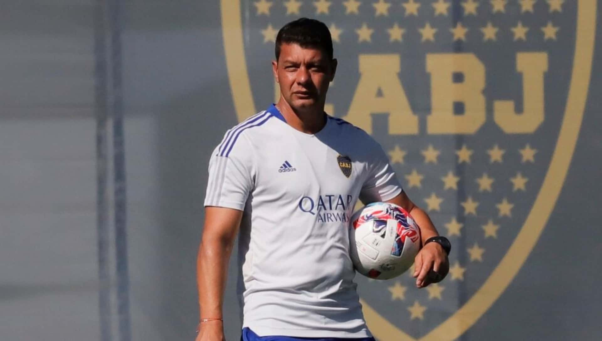 El xeneize, por la noche, tiene su duelo ante el “Guapo” por la cuarta fecha, pensando más en el futuro que en presente