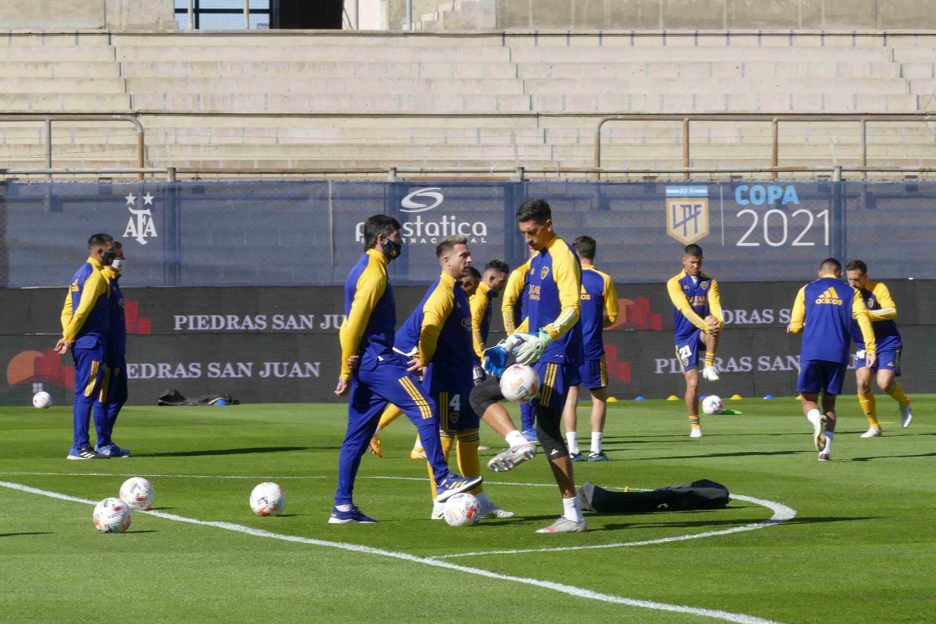 El Xeneize ya analiza a los mejores candidatos para potenciar el plantel de cara a la próxima temporada.