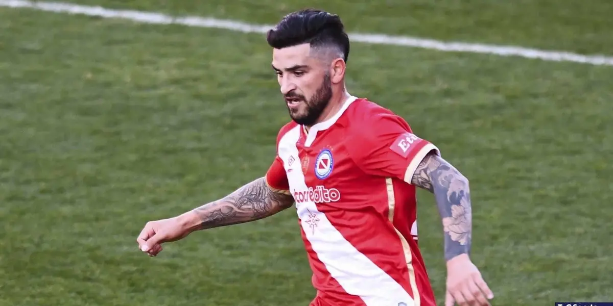 Elías Gómez tenía todo arreglado con Independiente, pero el llamado de Gallardo cambió todo y el futbolista, finalmente, jugará en el Millo.