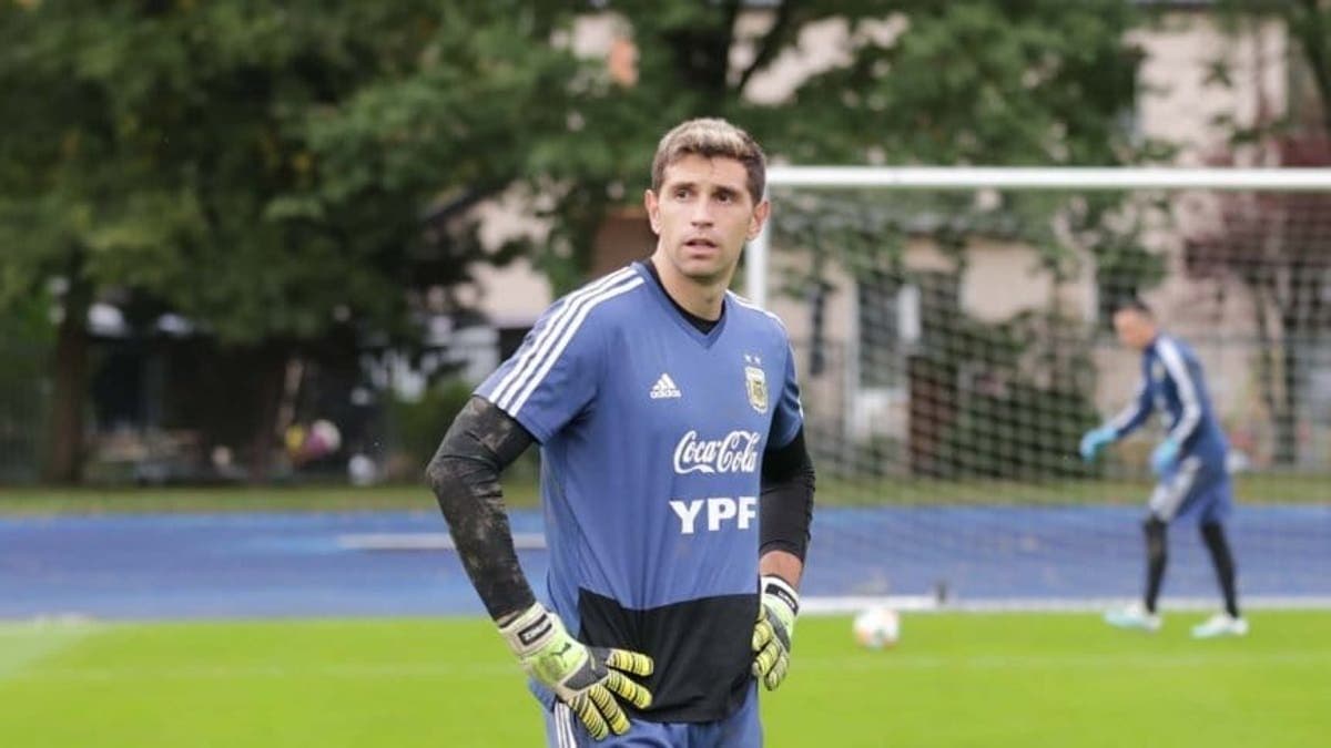 Emiliano Martínez quiere salir de Arsenal Football Club, con un claro objetivo en mente.