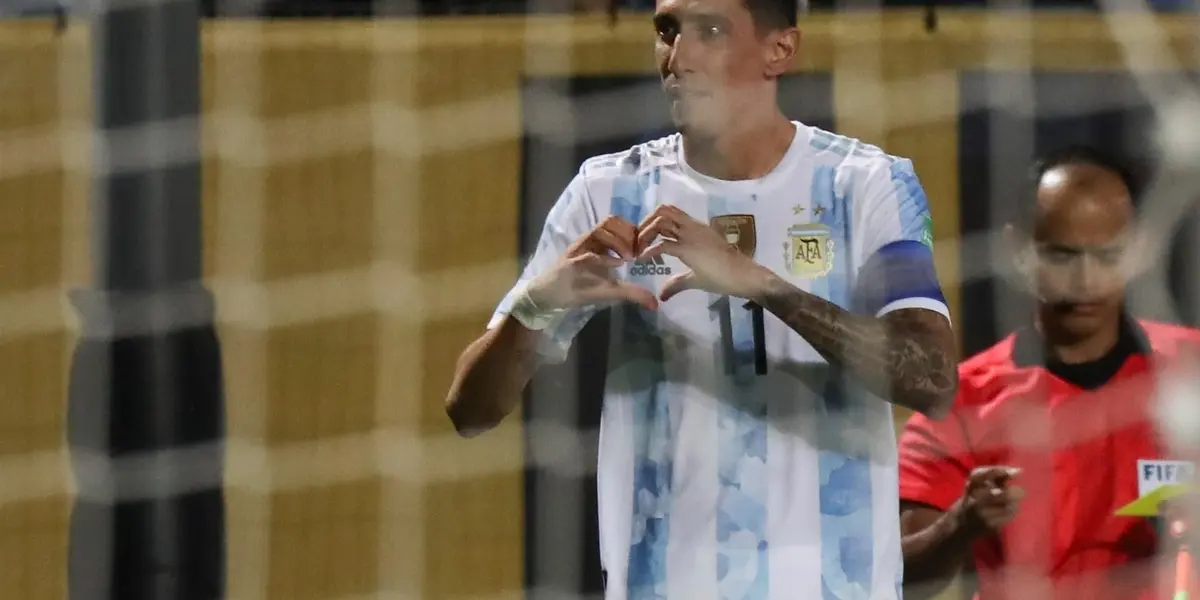 En el partido entre Uruguay y Argentina en Montevideo se dio un hecho particular con un relator y el golazo de Ángel Di María. 