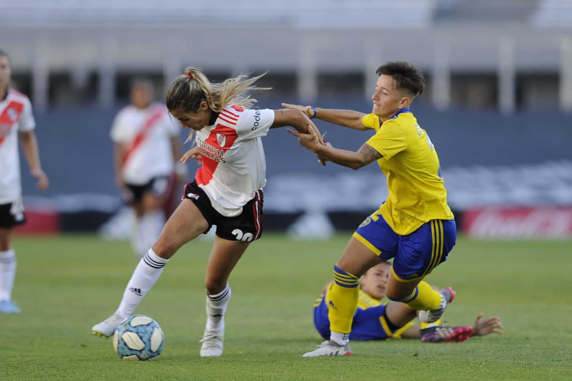 En el Superclásico del fútbol femenino, el Millo y el Xeneize igualaron 1 a 1 en el Monumental.