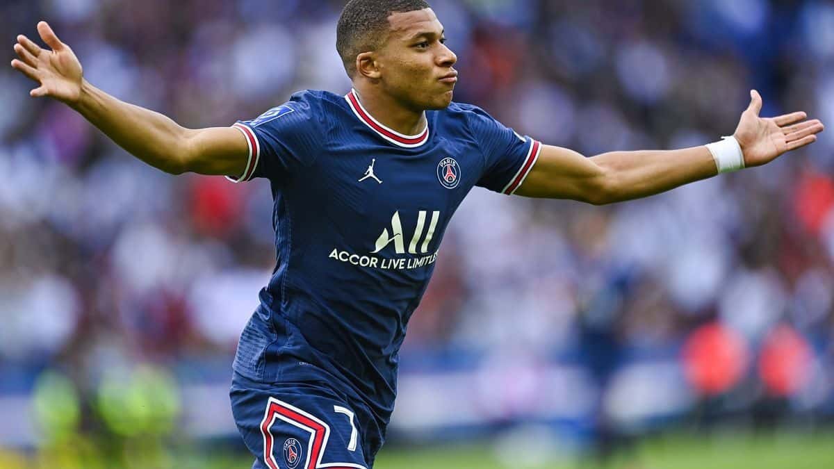 En Europa aseguraron el destino del goleador del PSG para la temporada que viene.