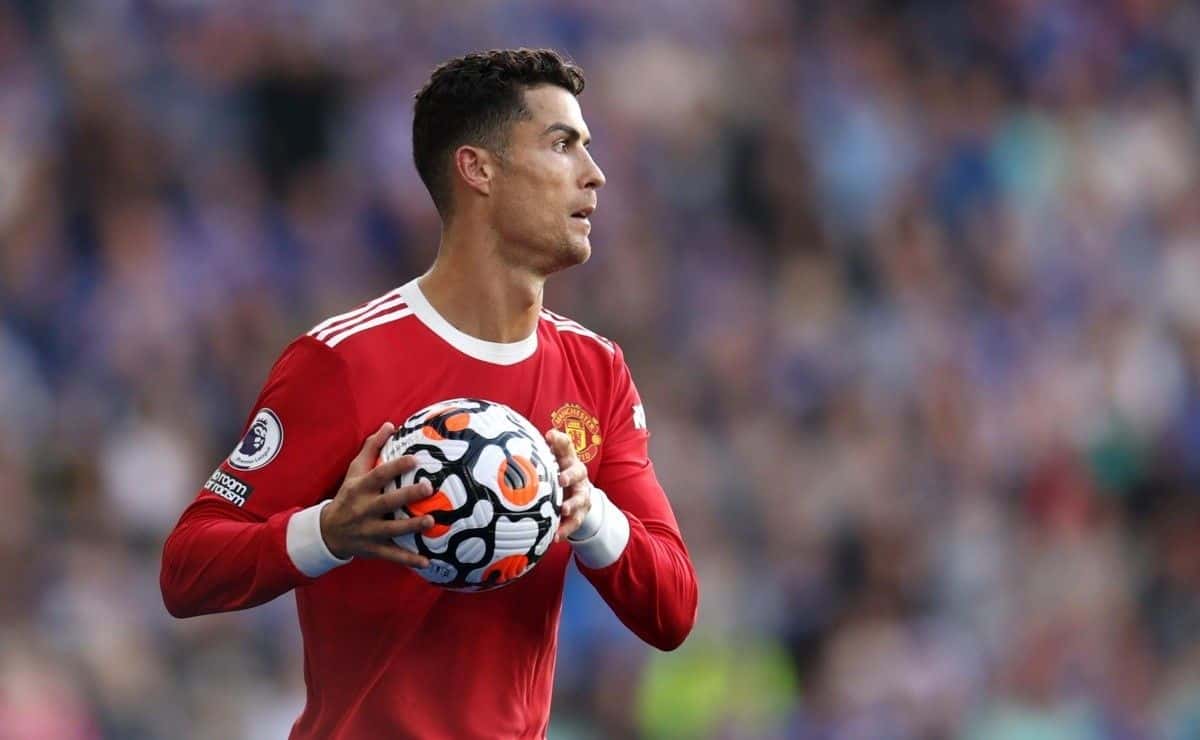 En Inglaterra hablan del mal andar de los Diablos Rojos y apuntan directamente contra CR7, principal motivo de que el vestuario del equipo esté quebrado.