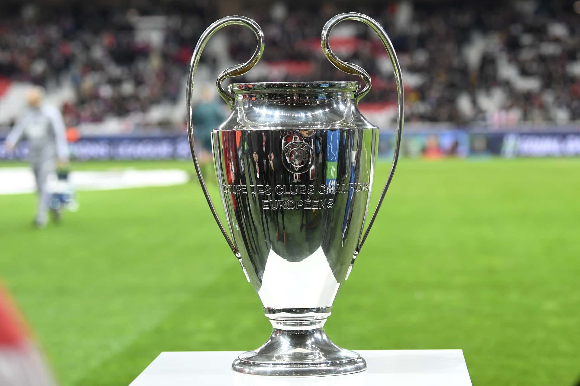 En la Champions League año tras año compiten los mejores equipos del mundo y varios argentinos están presentes en la competición más importante de Europa ¿Quiénes son los máximos goleadores argentinos de este certamen? Enterate de toda la información acá.