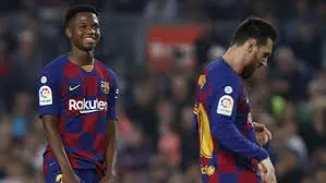 En la derrota de Fútbol Club Barcelona, Ansu Fati se dio el lujo de quitarle un récord a Lionel Messi.