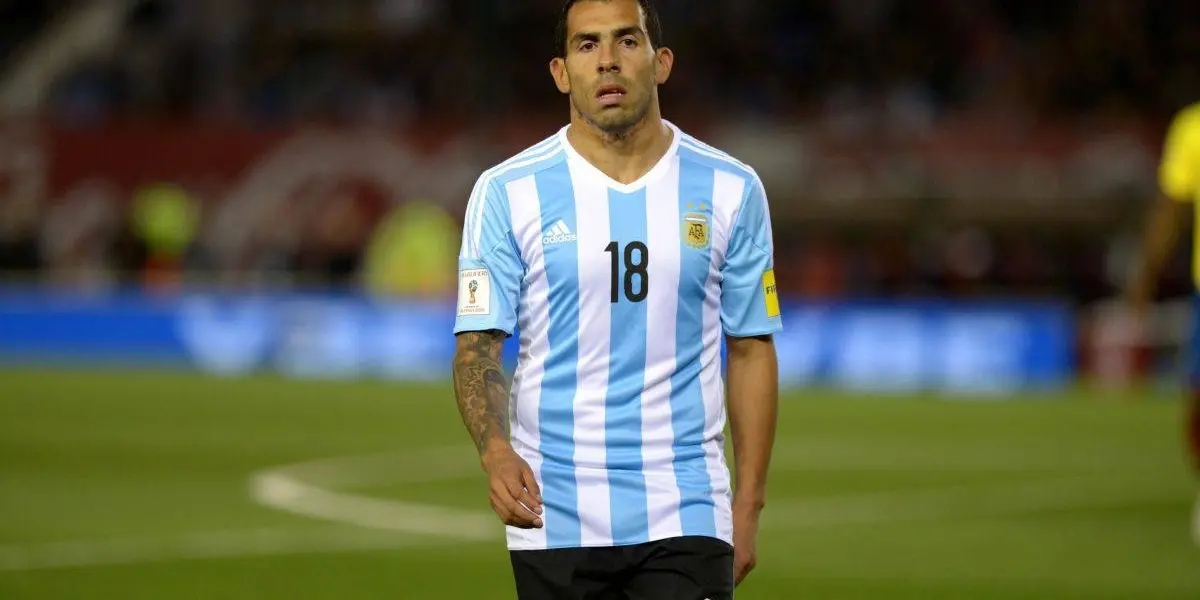 En las últimas horas ha sonado el nombre de Carlos Tévez en la Selección de Fútbol de Argentina, pero por un insólito motivo Club Atlético Boca Juniors no lo quiere ahí.