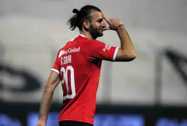 En medio de un juicio entre Club Atlético Independiente y Gastón Silva, el jugador firmó por Sociedad Deportiva Huesca, equipo que puede terminar lamentando su fichaje.