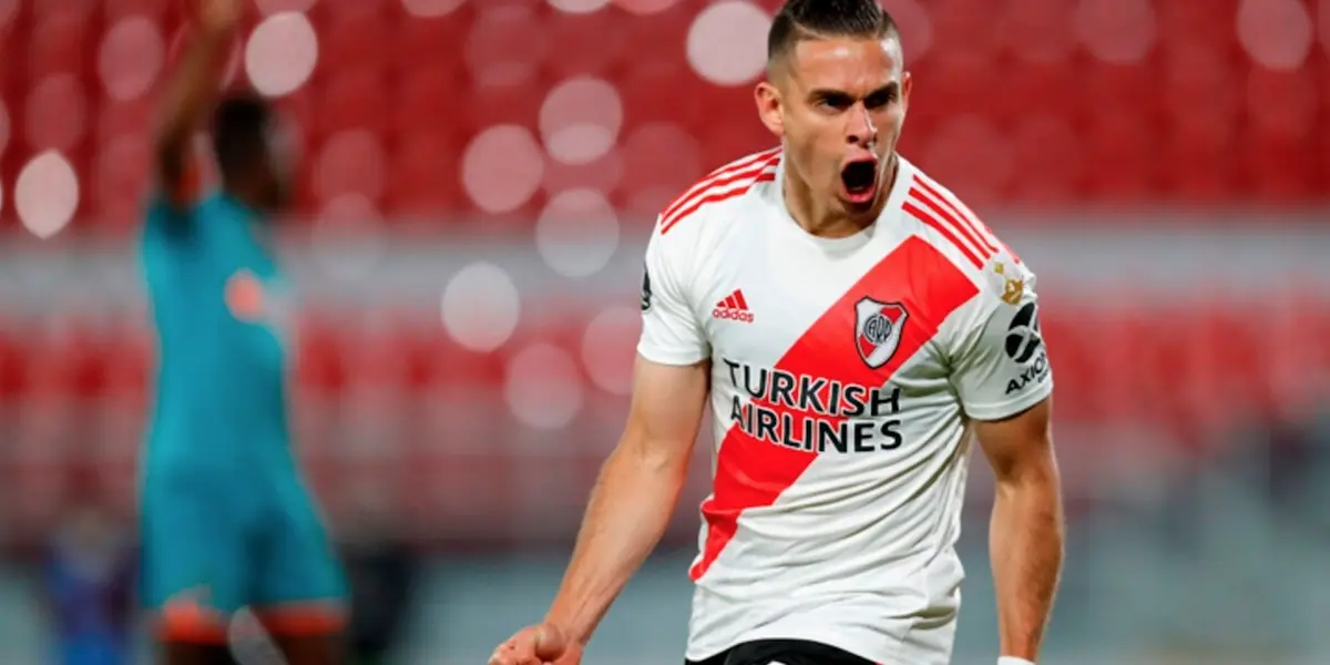 En un partido parejo en el primer tiempo, Club Atlético River Plate le basto el segundo tiempo para asegurar el primer lugar de su grupo en Copa CONMEBOL Libertadores.