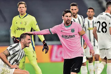 En un partido que Paulo Dybala se fue frustrado, otro jugador de Juventus de Turín le pidió intercambiar camisetas a Lionel Messi.