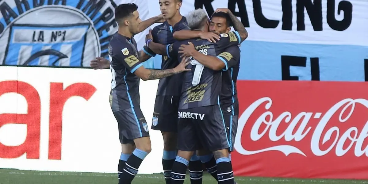 En una sorprendente derrota como locales, Racing Club de Avellaneda cayó derrotado ante Club Atlético Tucumán.