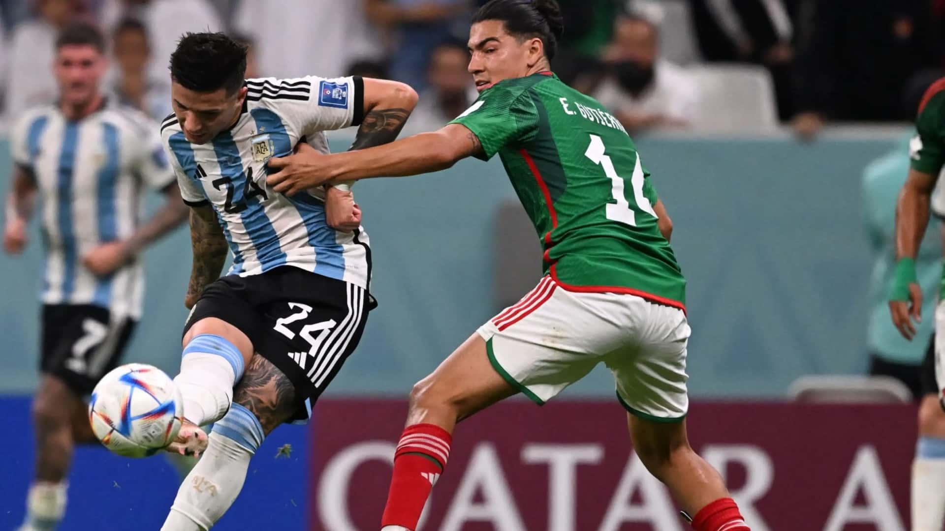 Enzo Fernández y su golazo a México