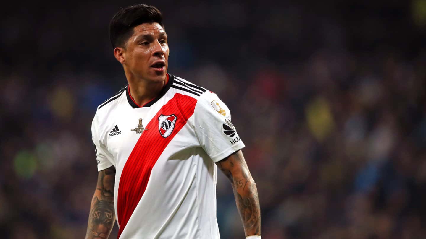 Enzo Pérez en el último tiempo se convirtió en uno de los grandes referentes del conjunto de Marcelo Gallardo, tanto es su amor por River Plate que lo tiene tatuado en su piel ¿Cómo es el tatuaje del futbolista? Enterate de las curiosidades acá.