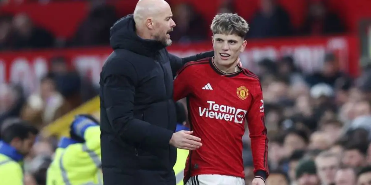 Erik Ten Hag y Alejandro Garnacho.