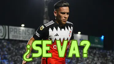 Esequiel Barco con la camiseta suplente de River.