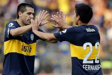 Este crack la rompió en diferentes equipos del exterior, jugó el Mundial de Sudáfrica 2010, donde fue dirigido por Diego Maradona y estaría a un paso de llegar al Xeneize para reemplazar a Pol Fernández.