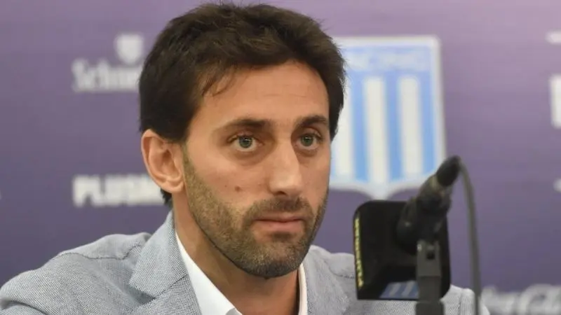 Éste es el verdadero motivo por el que Diego Milito decidió dar un paso al costado en su puesto en Racing Club justo antes del partido con Flamengo.
