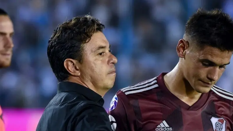 Este futbolista surgió de la cantera del Millonario y ahora es un verdadero crack: la rompe en un poderoso equipo europeo y solo tiene 30 años.