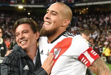 Estos dos futbolistas tendrían que abandonar River Plate para que retorne Jonatan Maidana.
