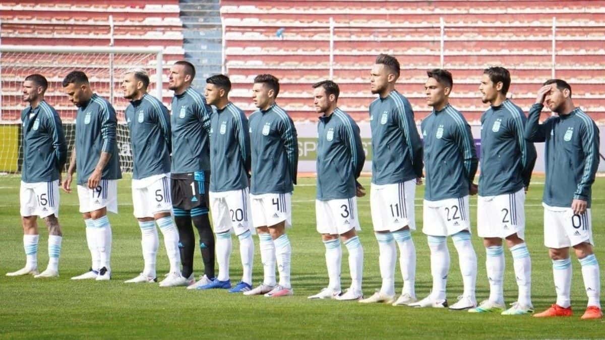 Facundo Medina corre peligro de perderse la doble fecha de Eliminatorias por coronavirus.