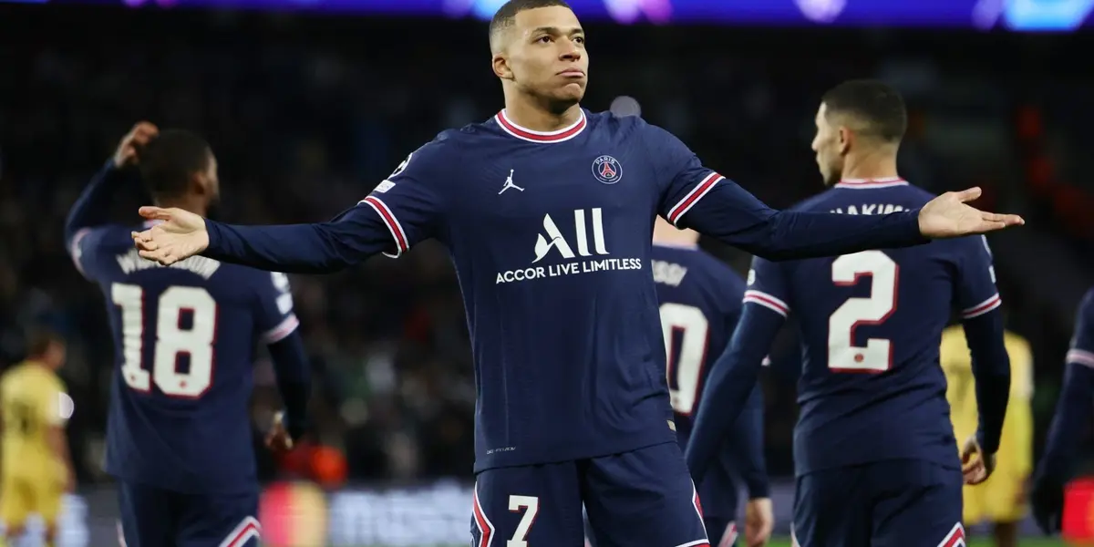 Faltan horas para que el francés tenga libertadad para poder negociar con cualquier club; sin embargo, desde su actual club celebraron su actitud.