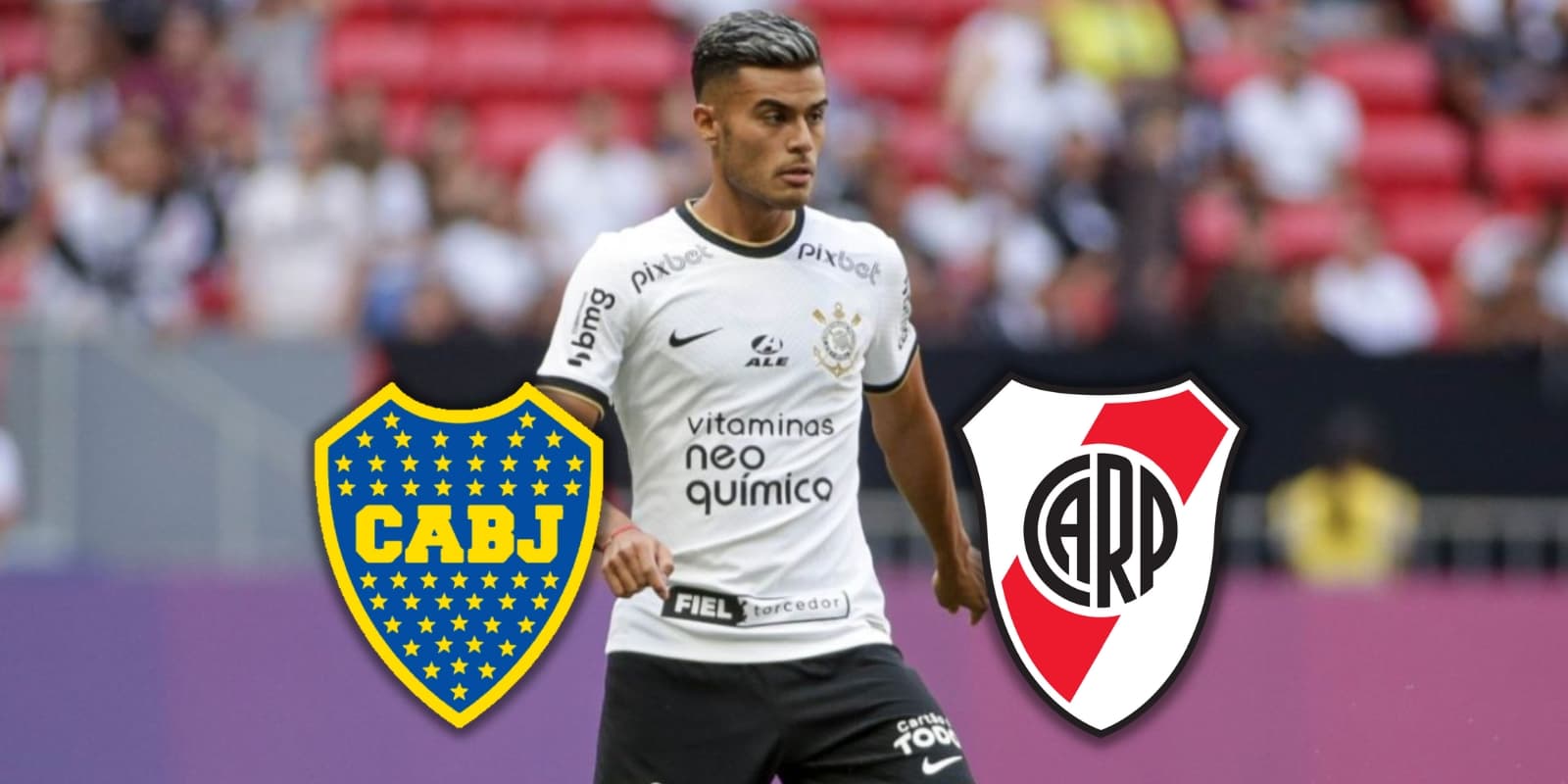 Fausto Vera junto a los escudos de Boca y River.
