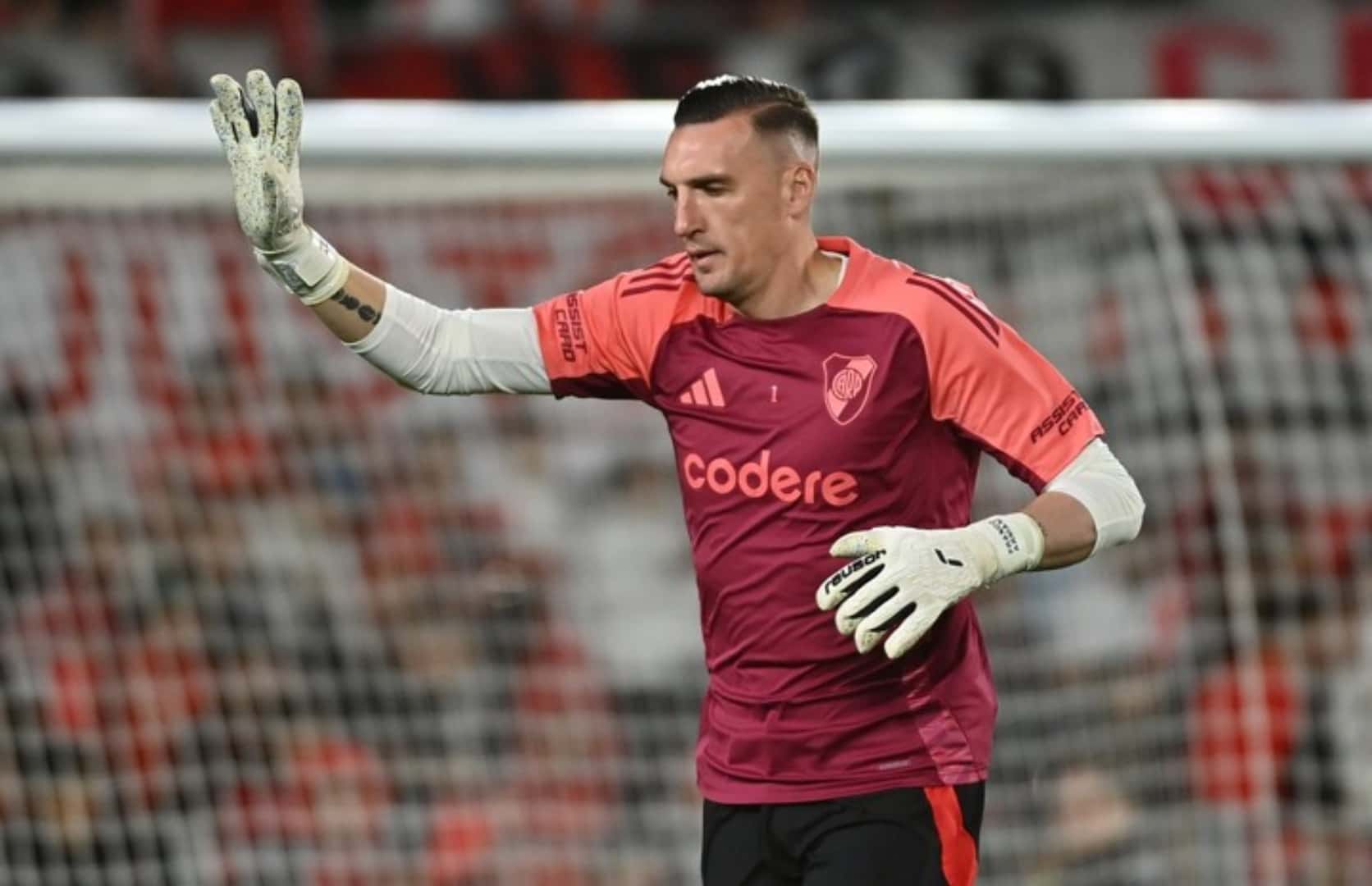 Franco Armani, el papa de los grandes (Ole)