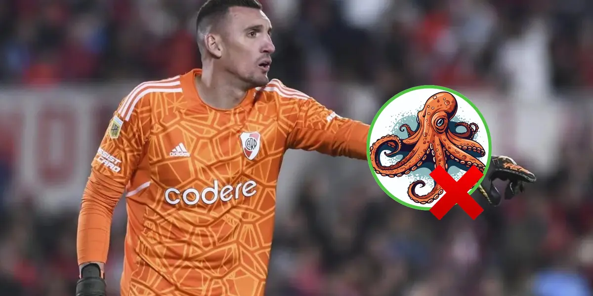 Franco Armani la camiseta naranja de River Plate.
