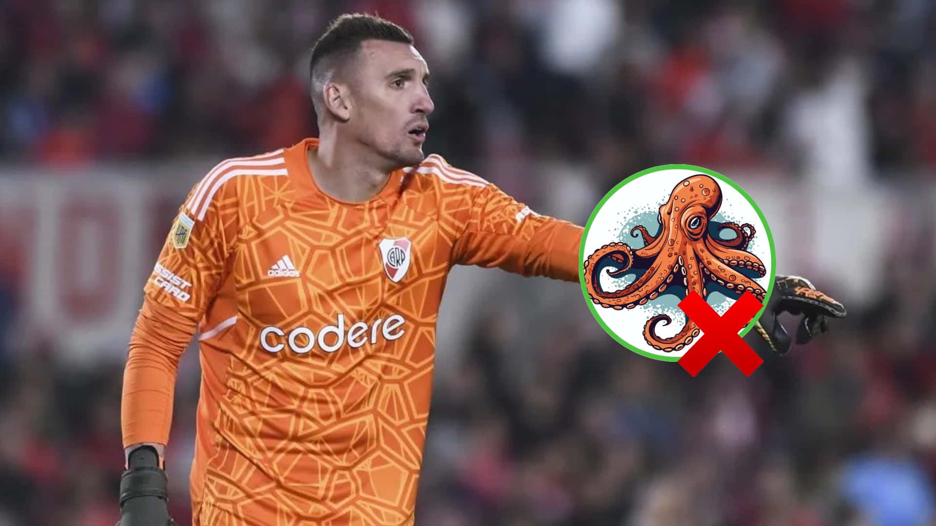 Franco Armani la camiseta naranja de River Plate.