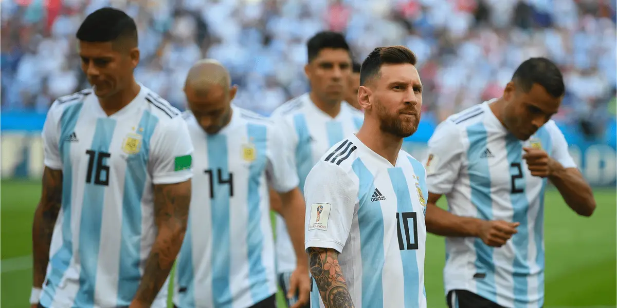 Fue uno de los culpables de la eliminación en el Mundial 2018 y la pasa mal antes de su retiro profesional