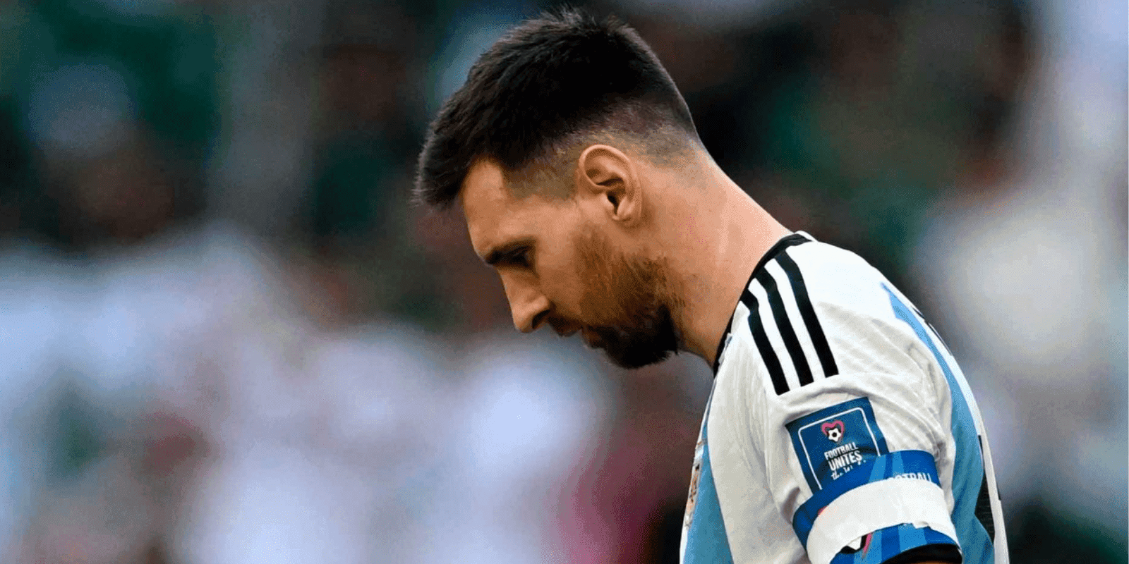 Fue uno de los puntos más bajos de la Selección en el pasado, cerca de su retiro la pasa mal en el Viejo Continente