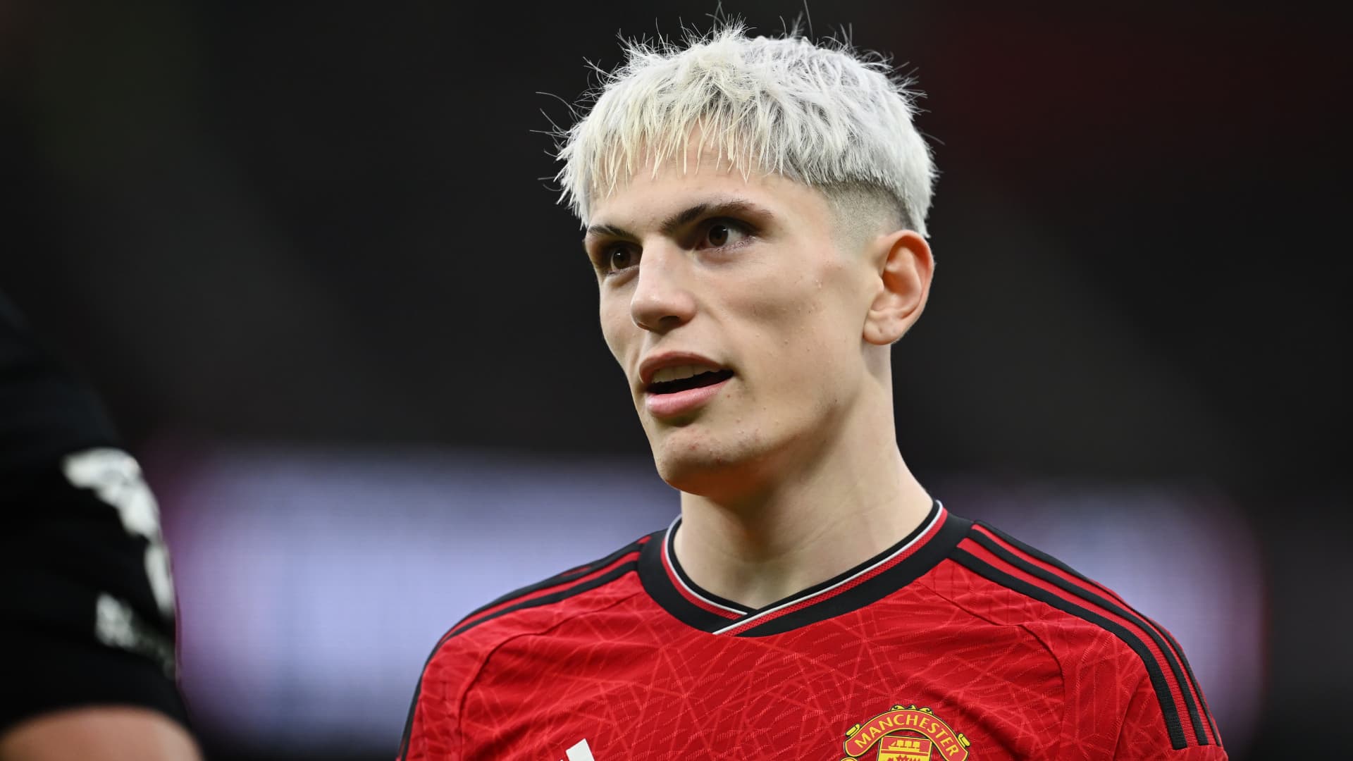 ¿Garnacho puede salir de Manchester United?