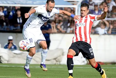 Gimnasia y Estudiantes empataron 4 a 4 en un encuentro vibrante de principio a fin.